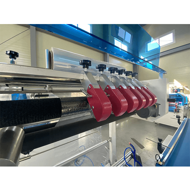 ماكينة تعبئة وتغليف الأفلام البلاستيكية الأوتوماتيكية L Bar Sealing Shrink Wrap Machine