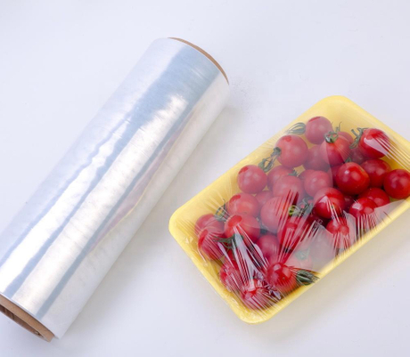 فيلم PE المطبوع المطبوع من فئة PE Cling Film | تمتد التغليف لتغليف الطعام | قابل للعلامة التجارية ، متينة ، FDA/EU متوافقة
